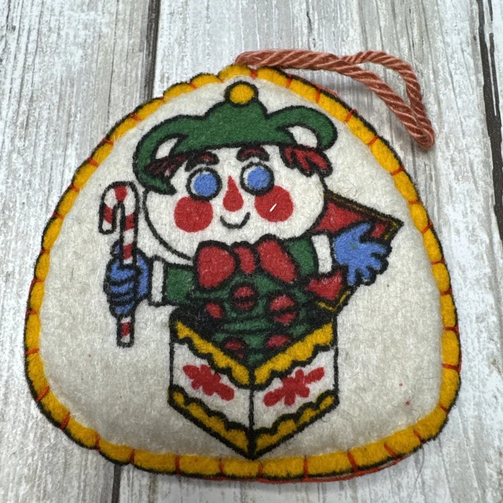 Vintage Retro‎ Hand Made Stitched Christmas Felt Ornaments Double sided lot of 4